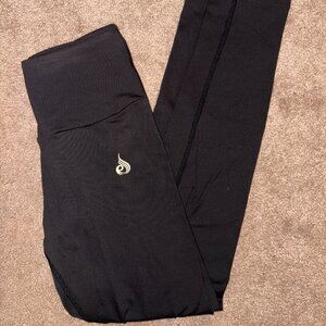 Athletic Scrunch Butt Leggings